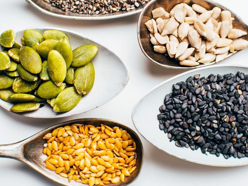 6 Loại thực phẩm có thể gây ra mụn trứng cá bạn cần tránh xa