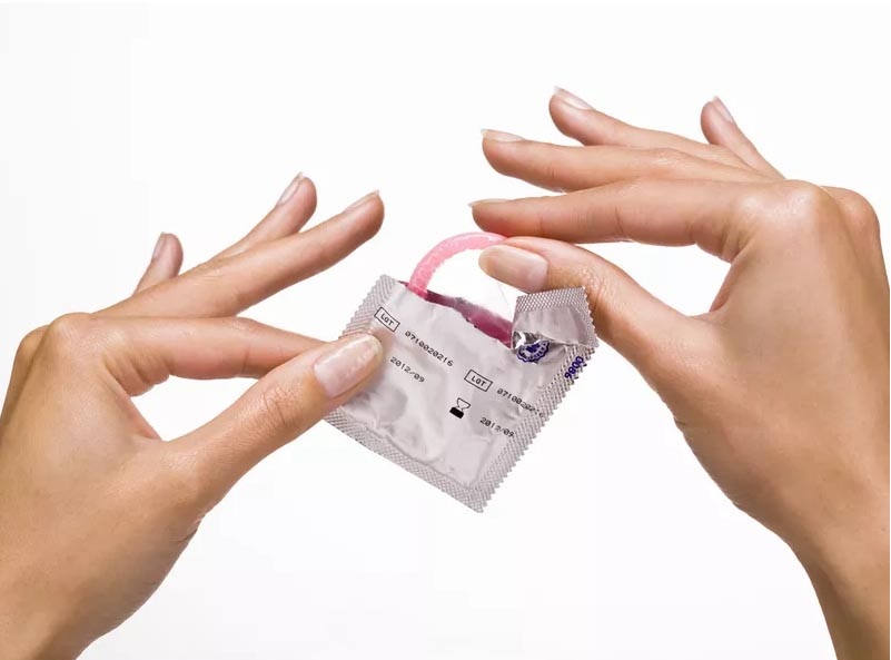 dùng bao cao su có an toàn không 