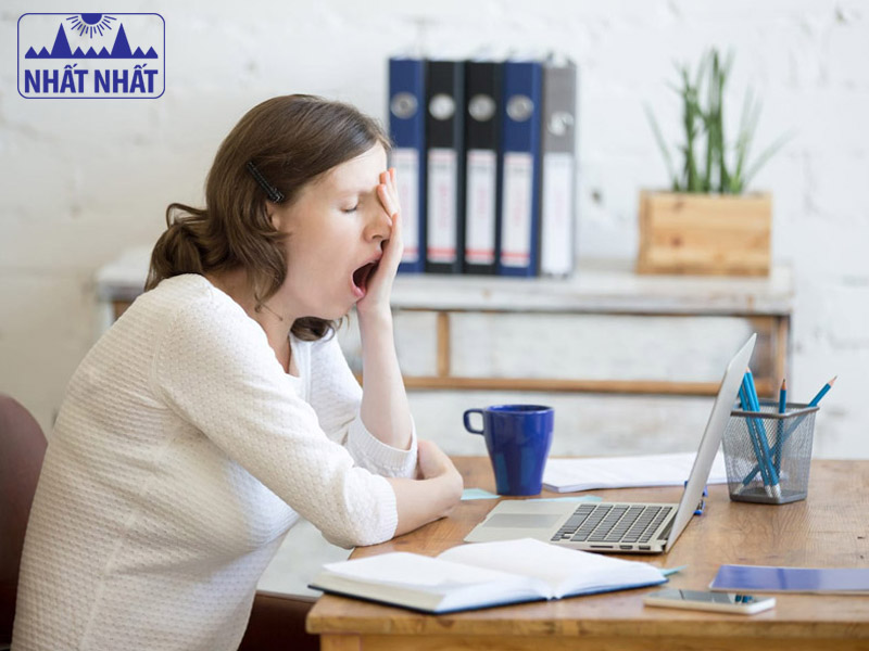 mệt mỏi buồn ngủ chán ăn