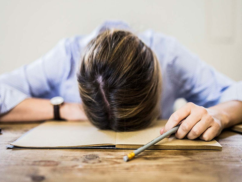 mệt mỏi buồn ngủ chán ăn