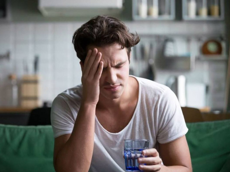 Chóng mặt khi đứng dậy