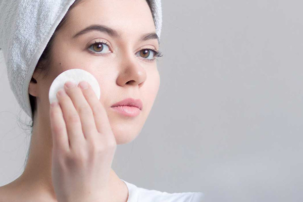 dấu hiệu nhận biết da nhờn