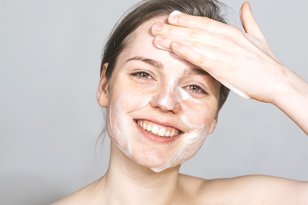 dấu hiệu nhận biết da nhờn