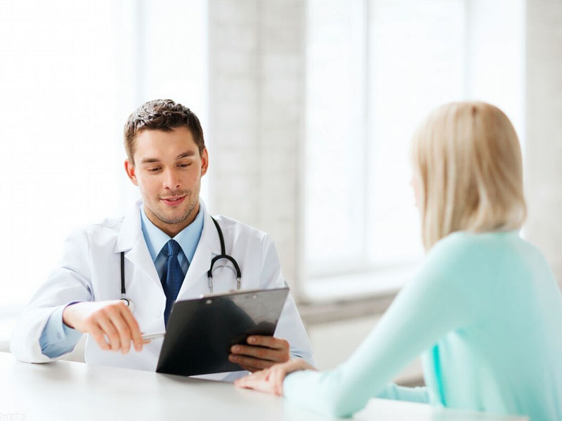 đau bụng dưới đi ngoài