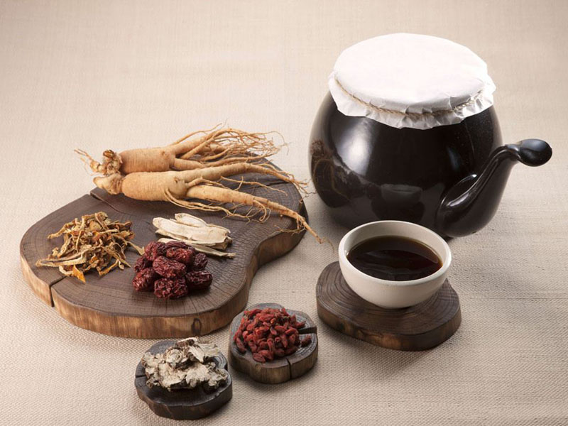 đau bụng dưới đi ngoài