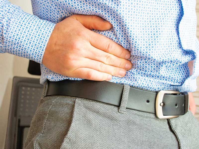 đau bụng dưới từng cơn