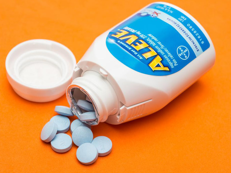 đau răng sâu nên làm gì