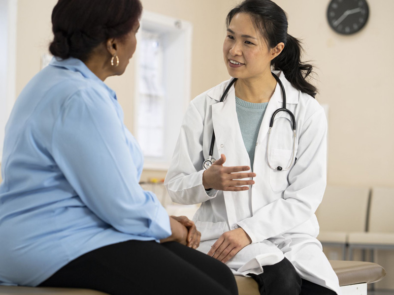 Đi ngoài phân sống ở người lớn 