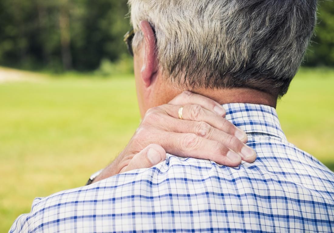 bệnh gai cột sống