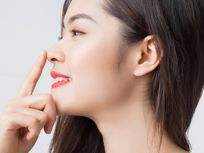 giảm khô mũi rát họng