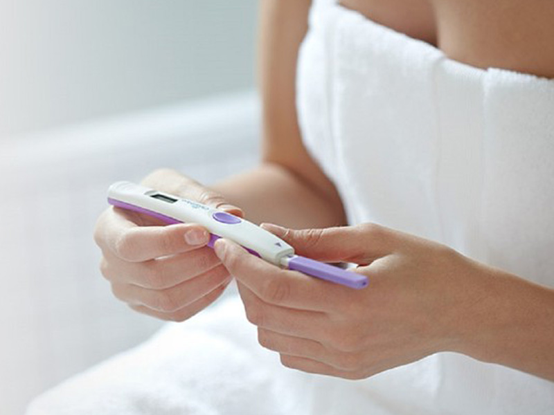 mua que thử thai ở đâu