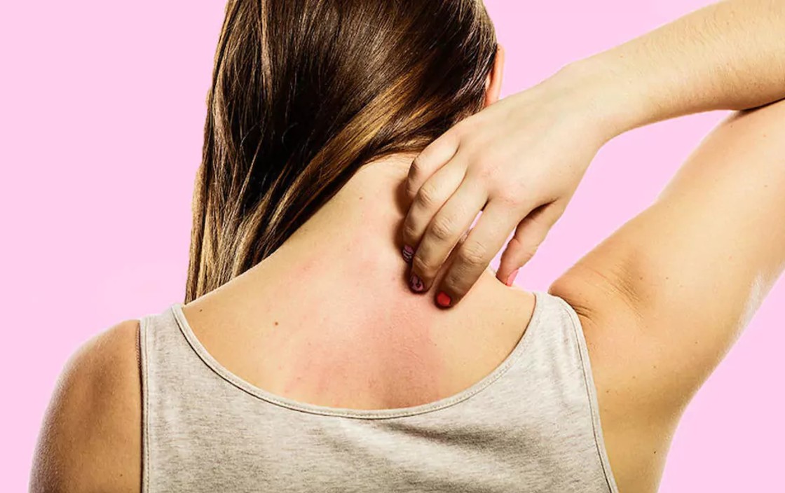 ngứa họng ngứa tai