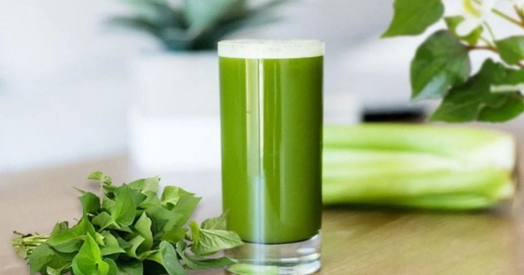 Nước diếp cá thanh nhiệt, giải độc, giảm lở miệng