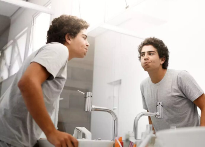 nước súc miệng trị hôi miệng