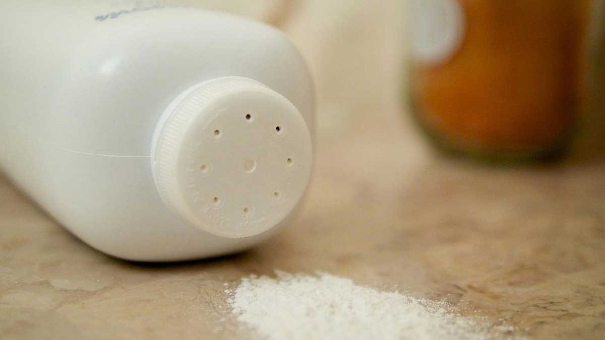 Ra mồ hôi chân tay là bệnh gì