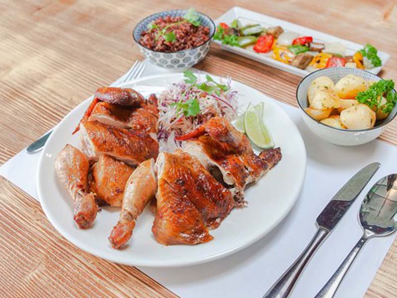 sau sinh kiêng ăn gì