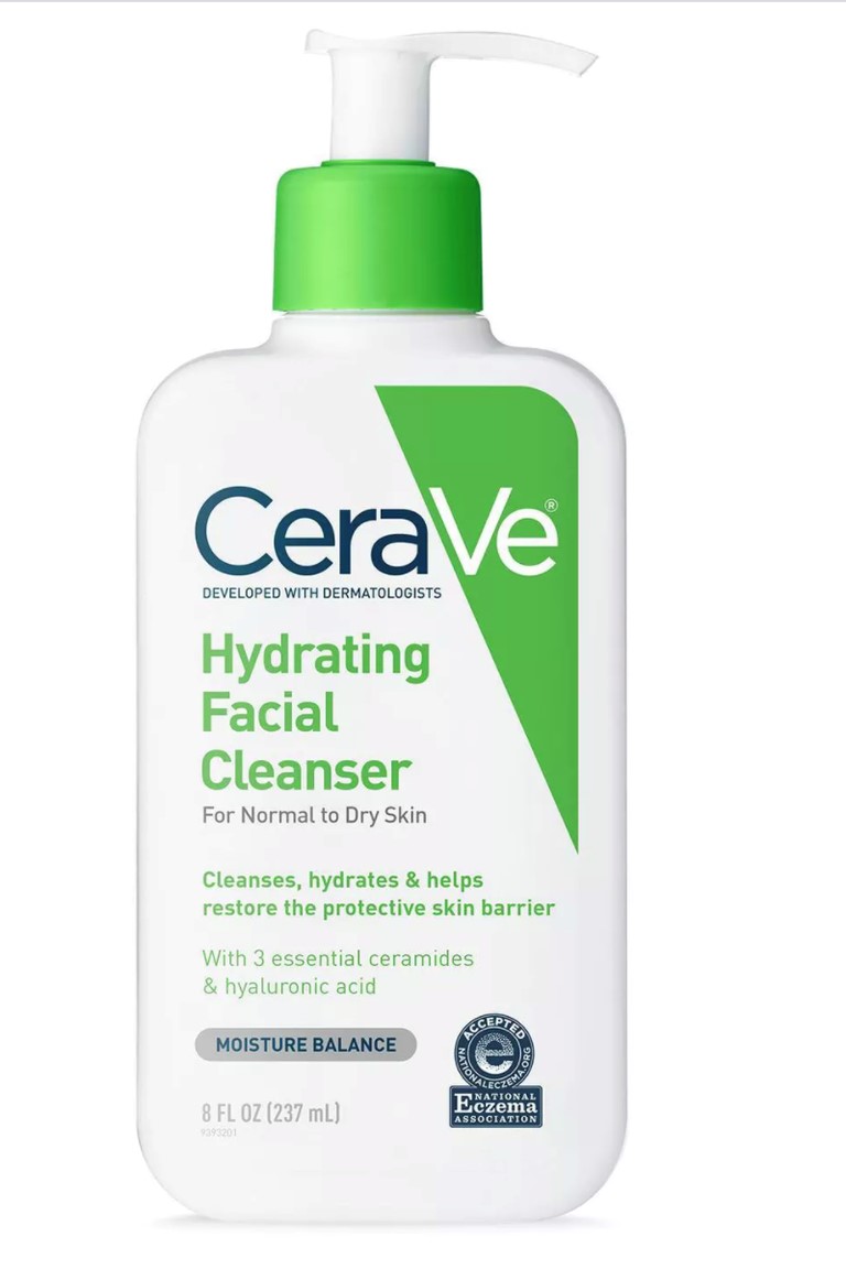 sữa rửa mặt giữ ẩm