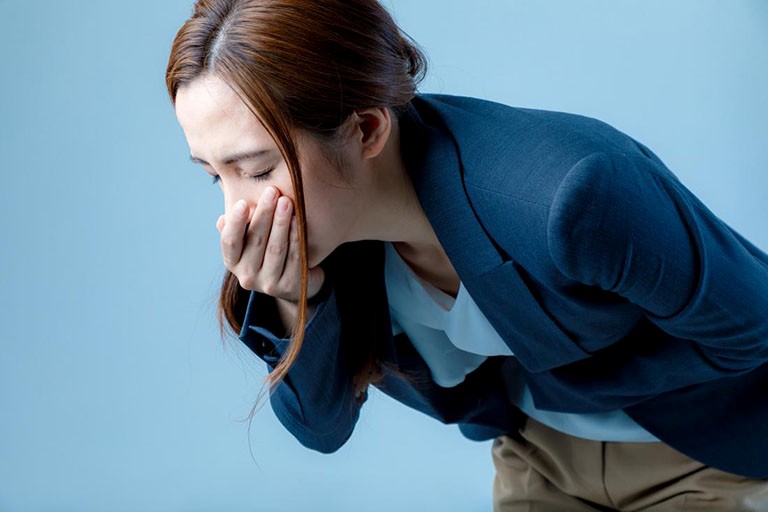 bị trào ngược dạ dày uống thuốc gì