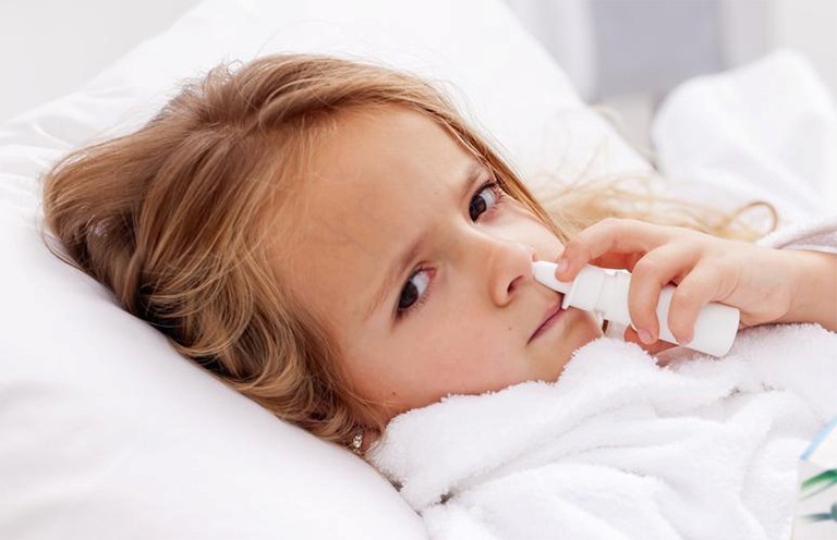 viêm mũi dị ứng 