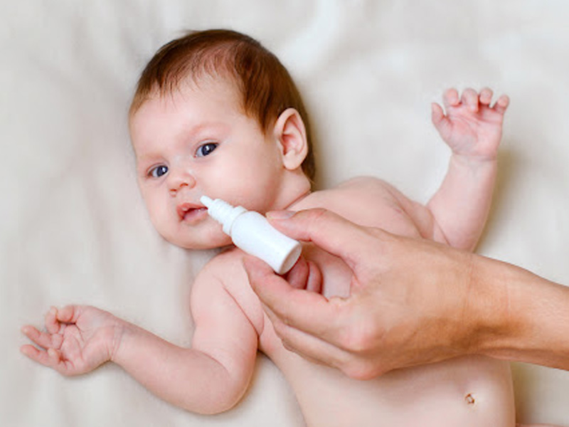 bé bị viêm tiểu phế quản