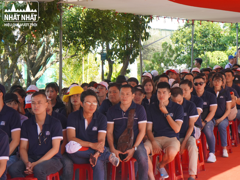 Team building Nhất Nhất 2019