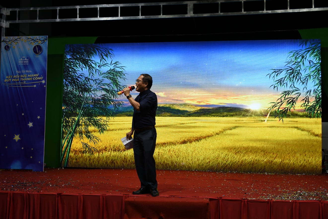 Gala tất niên 2020