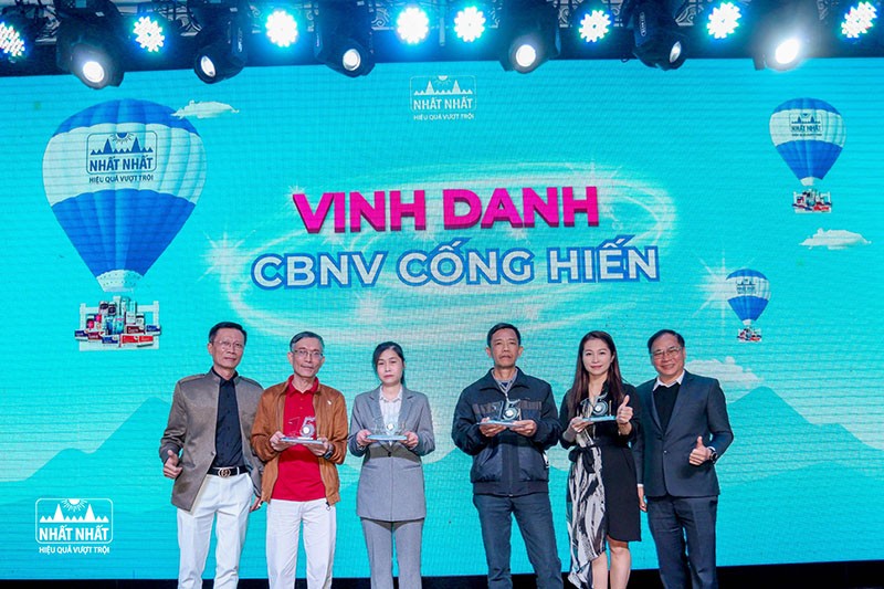 Tiệc Tất Niên Nhất Nhất 2021