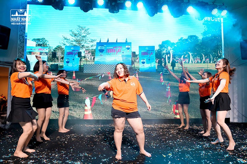 Tiệc Tất Niên Nhất Nhất 2021